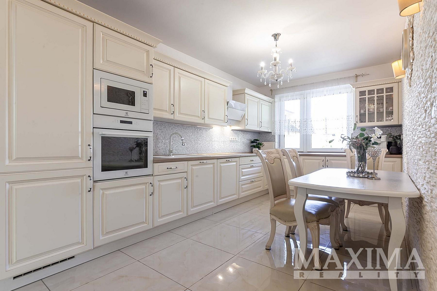 Prodej domu 154 m² s pozemkem 824 m² – fotografie 5