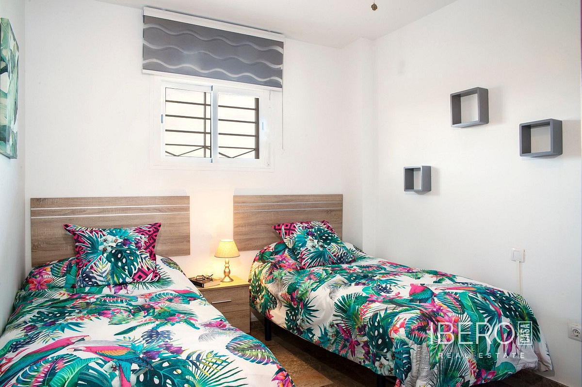 Piso 3+kk – Estepona - Vista 3