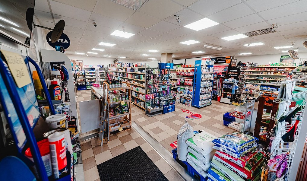 Prodej obchodních prostor 201 m², Nová Paka – náhled fotky 4