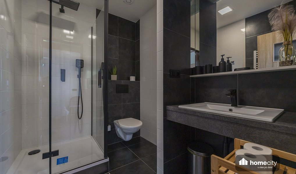 Prodej ubytovacího objektu 670 m², Hlinsko – náhled fotky 20