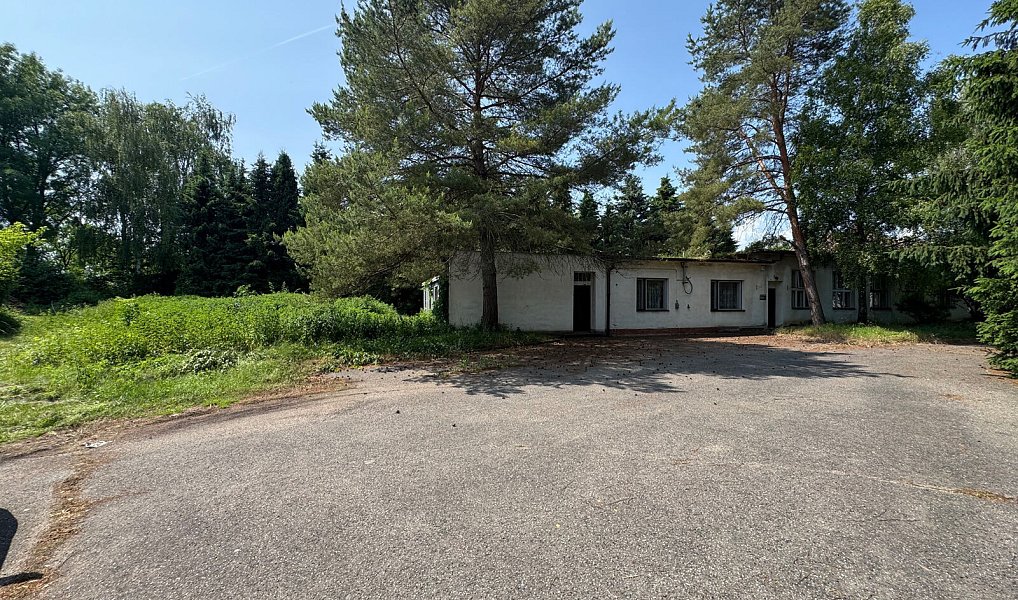 Prodej komerčního pozemku 4 428 m², Kunovice – náhled fotky 2