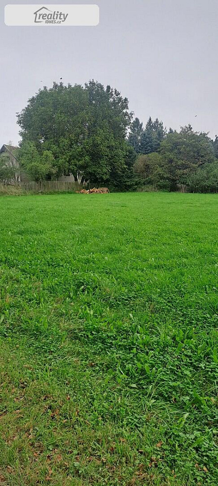 Prodej stavebního pozemku 2 640 m²