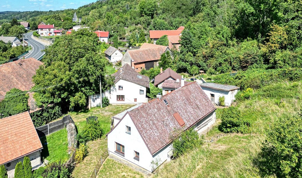 Prodej domu 87 m² s pozemkem 7 779 m², Podhořany u Ronova – náhled fotky 31