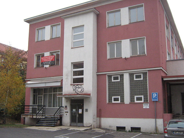 Pronájem skladovacích prostor 62 m²