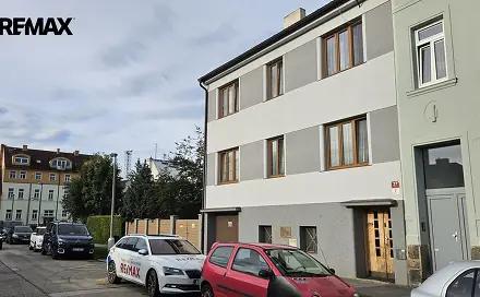 Prodej bytu 3+1 84 m², Reinerova, České Budějovice - České Budějovice 5
