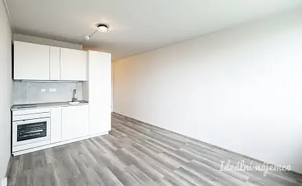 Pronájem bytu 1+kk 23 m²