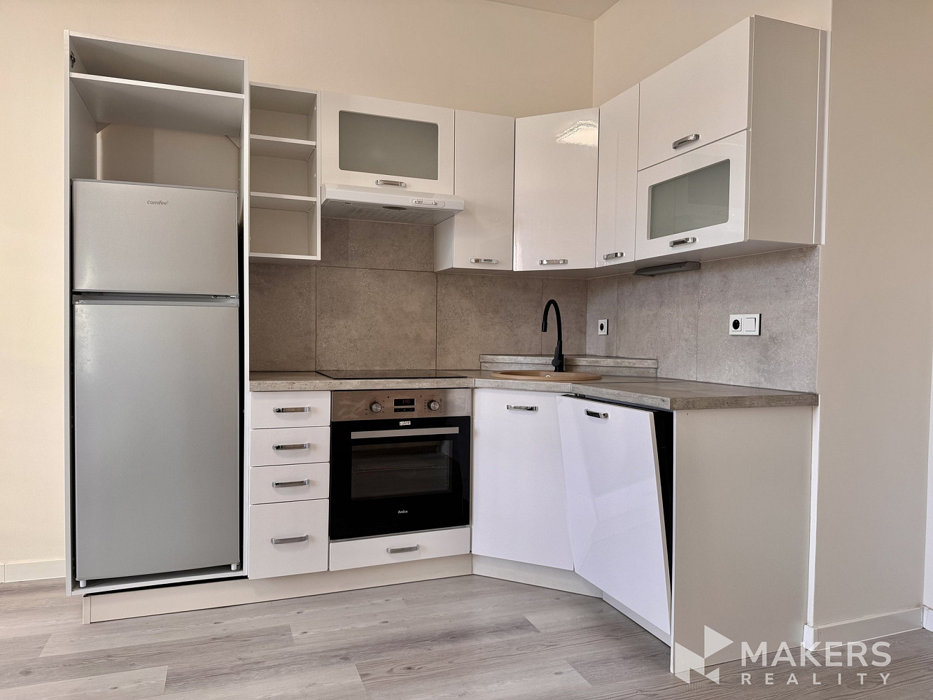Prodej bytu 1+kk 29 m² – fotografie 2