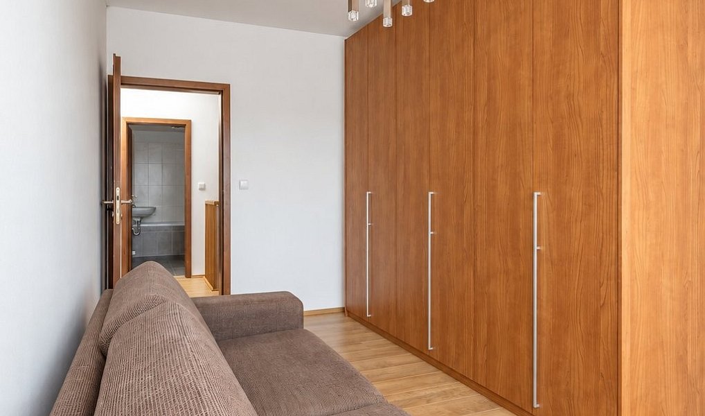 Pronájem bytu 4+kk 120 m², Husinec – náhled fotky 17
