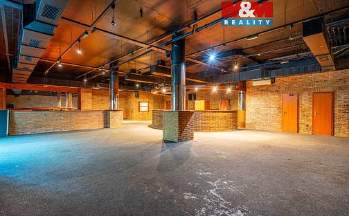 Prodej obchodních prostor 324 m², Trnkovo náměstí, Praha 5 - Hlubočepy