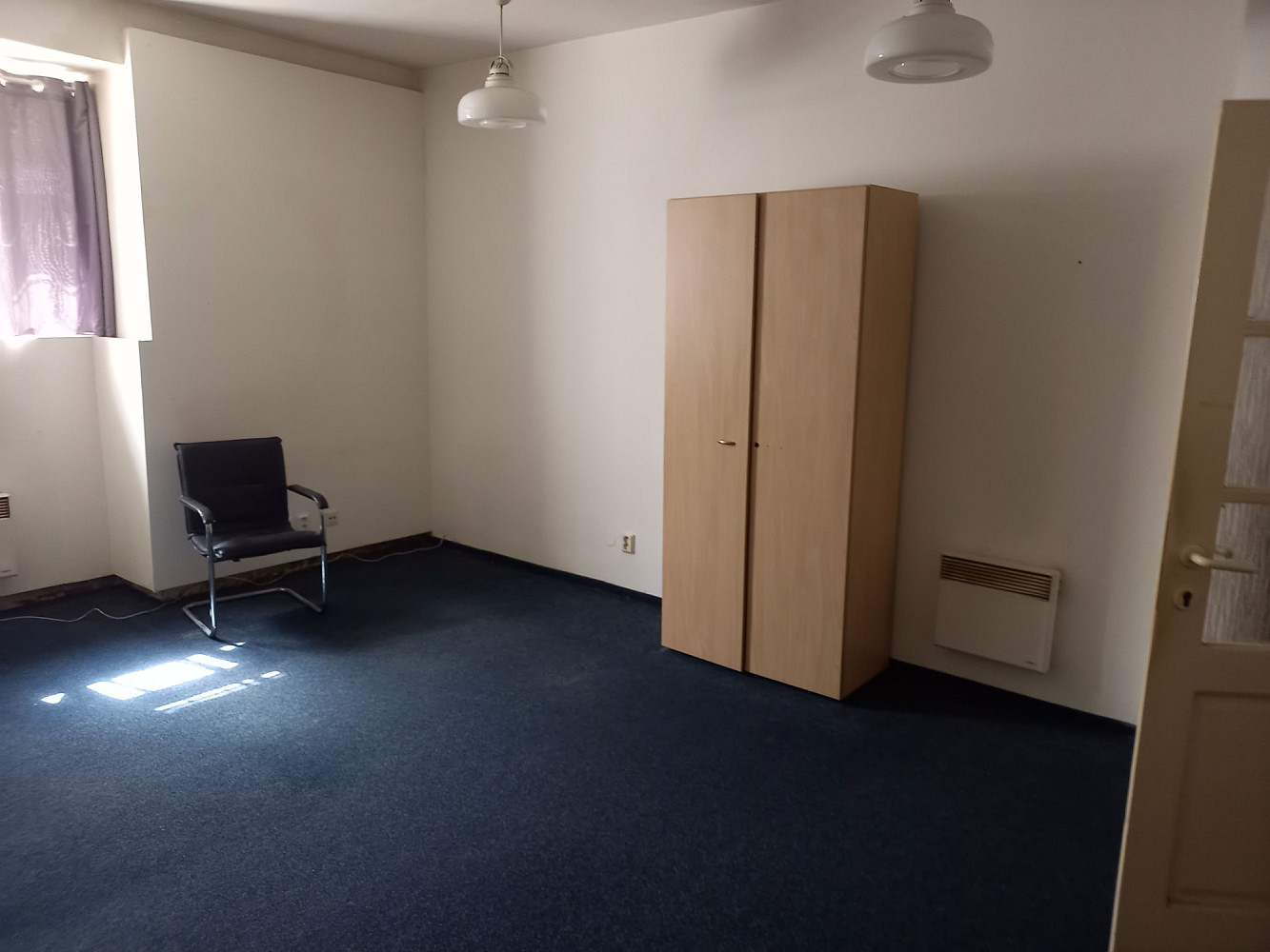 Pronájem kanceláře 28 m² – fotografie 2