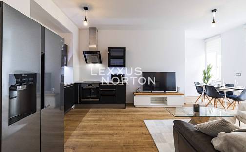 Pronájem bytu 2+kk 62 m², Hostivítova, Praha 2 - Vyšehrad