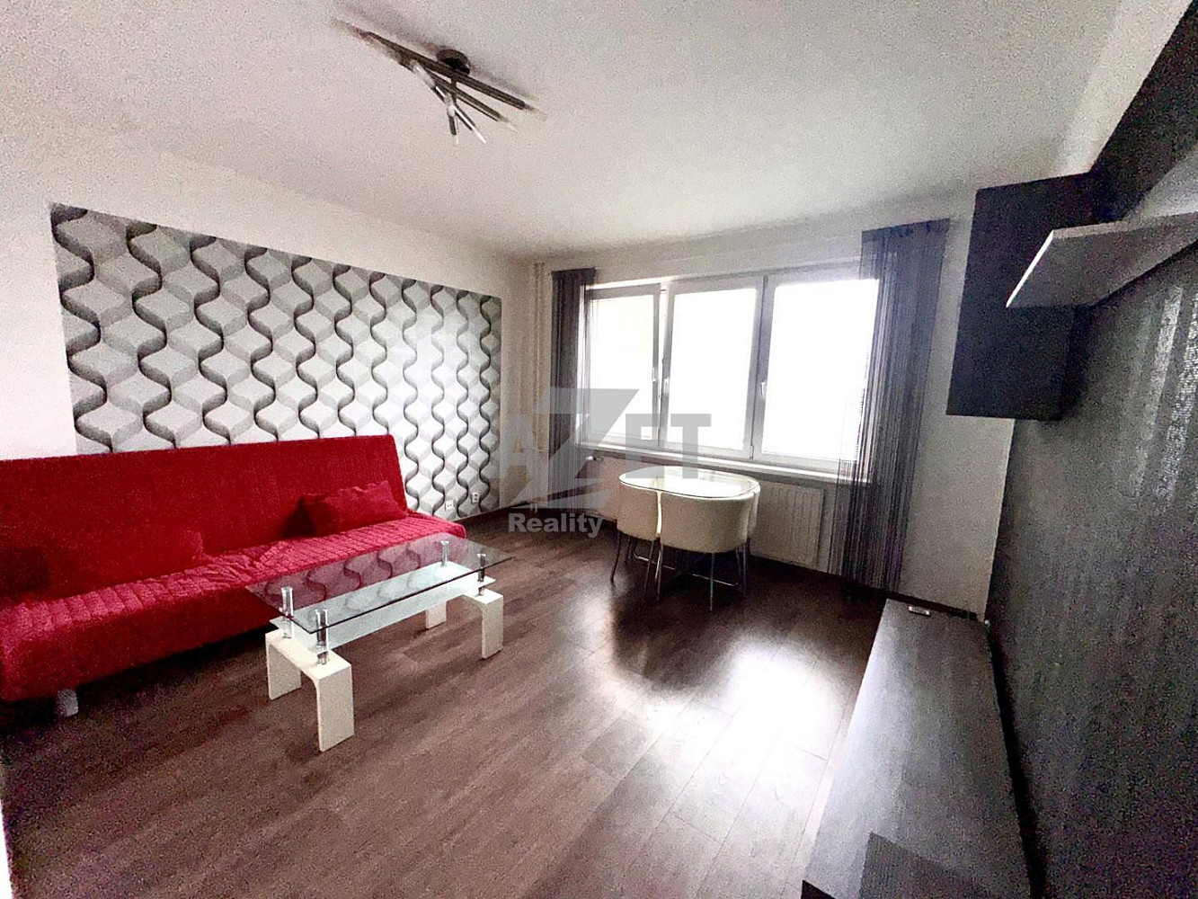 Pronájem bytu 1+1 40 m² – fotografie 5