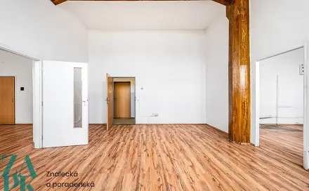 Pronájem kanceláře 60 m², Pekařská, Cheb