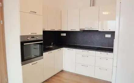 Pronájem bytu 2+kk 60 m²