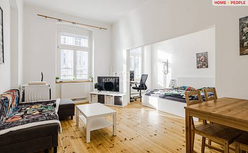 Pronájem bytu 2+1 52 m², Zeyerova, Karlovy Vary