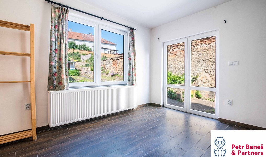 Prodej domu 189 m² s pozemkem 450 m², Rakovník – náhled fotky 2