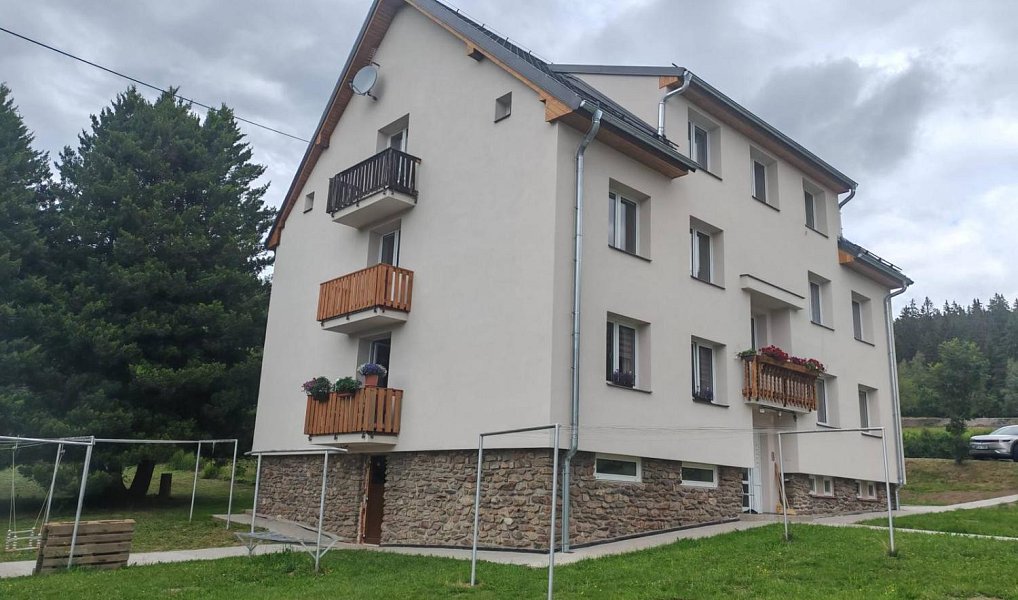 Prodej bytu 2+1 68 m², Stachy – náhled fotky 2