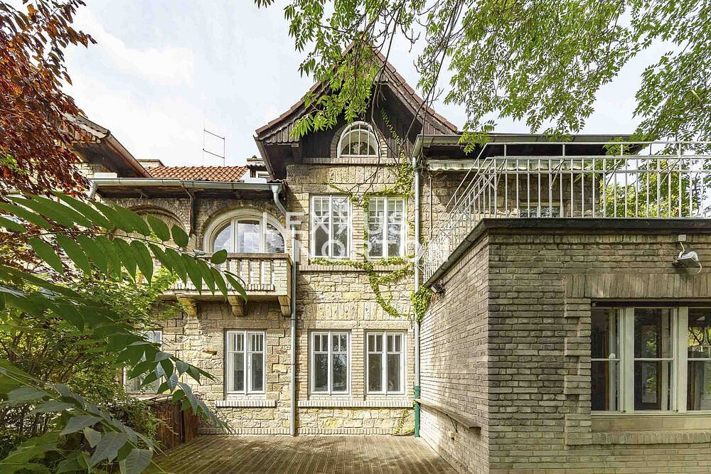 Prodej domu 324 m² s pozemkem 546 m² – fotografie 2