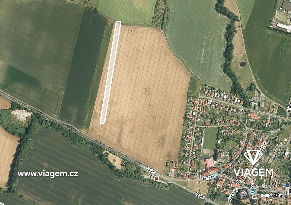 Prodej pole 1 728 m²
