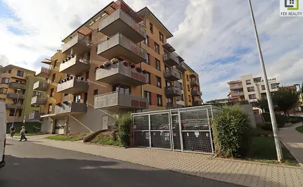Prodej bytu 1+kk 66 m²