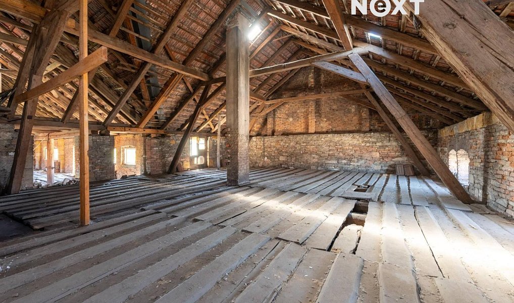 Prodej domu 454 m² s pozemkem 2 262 m², Panenský Týnec – náhled fotky 19
