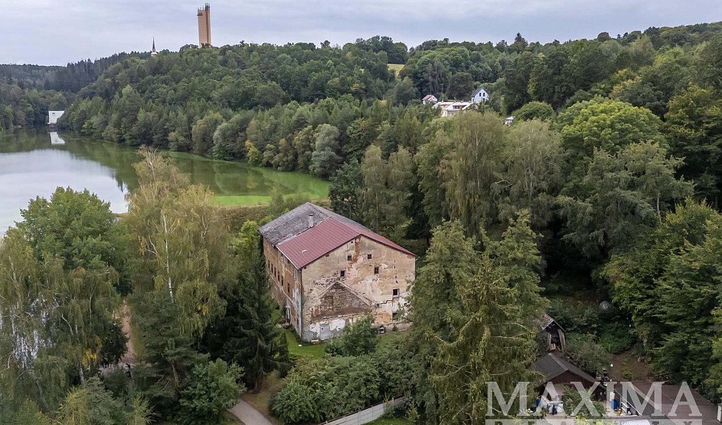Prodej ubytovacího objektu 765 m², Svídnice – náhled fotky 10