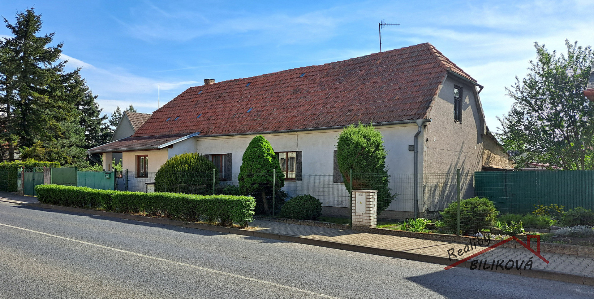Prodej domu 107 m² s pozemkem 553 m² – fotografie 2