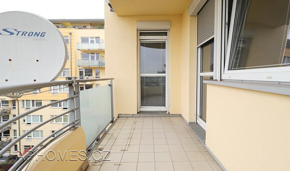 Pronájem bytu 3+kk 75 m², Praha – náhled fotky 6