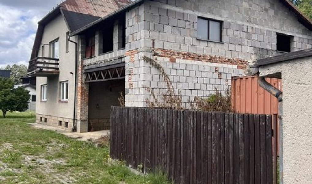 Prodej domu (jiného typu) 292 m² s pozemkem 2 466 m², Rožnov pod Radhoštěm – náhled fotky 4