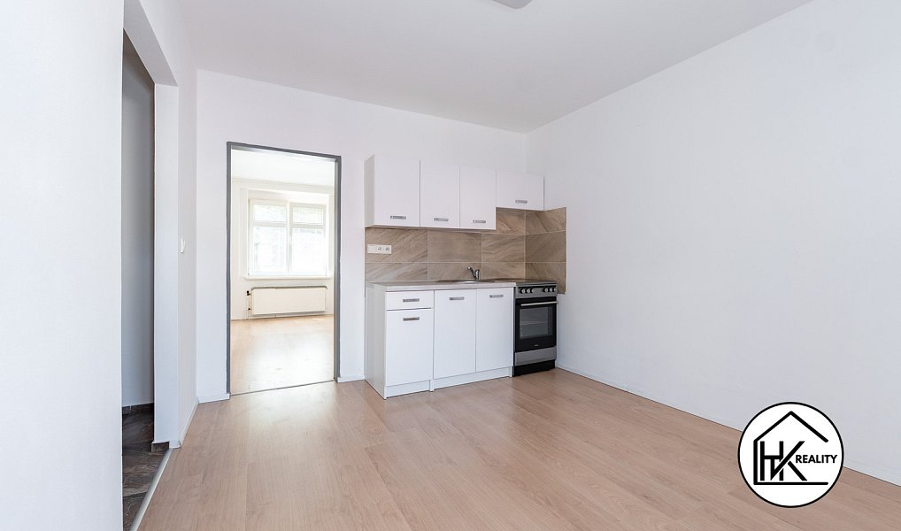 Prodej domu 180 m² s pozemkem 481 m², Krupka – náhled fotky 4