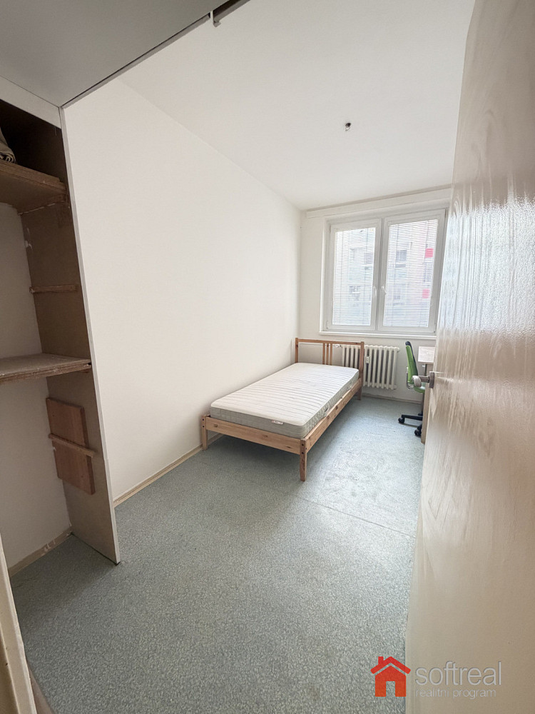 Pronájem bytu 3+1 67 m² – fotografie 3