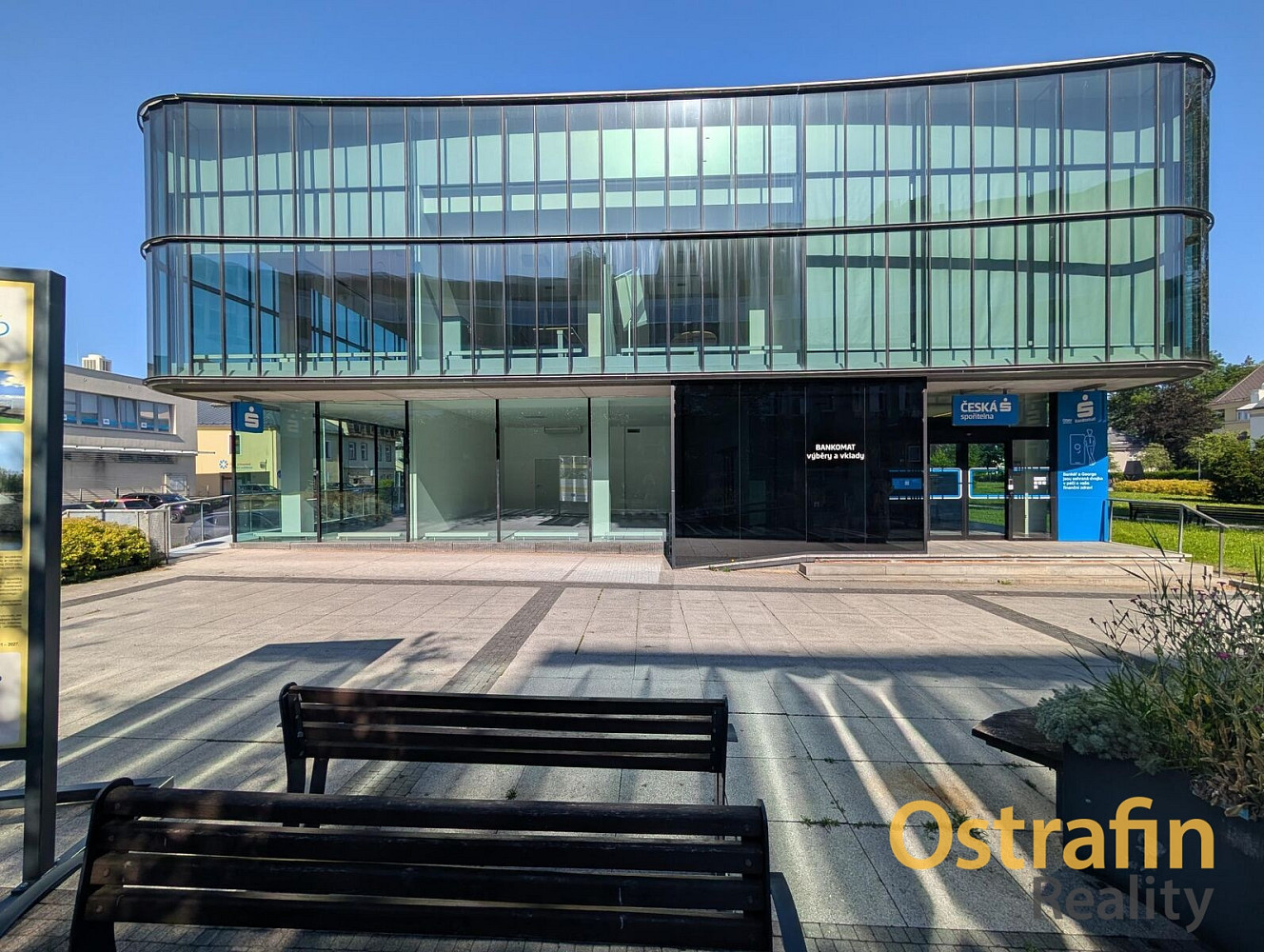 Pronájem obchodních prostor 150 m² – fotografie 2