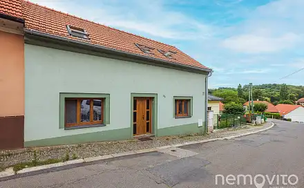 Prodej domu 151 m² s pozemkem 296 m², Kolínská, Kouřim, okres Kolín