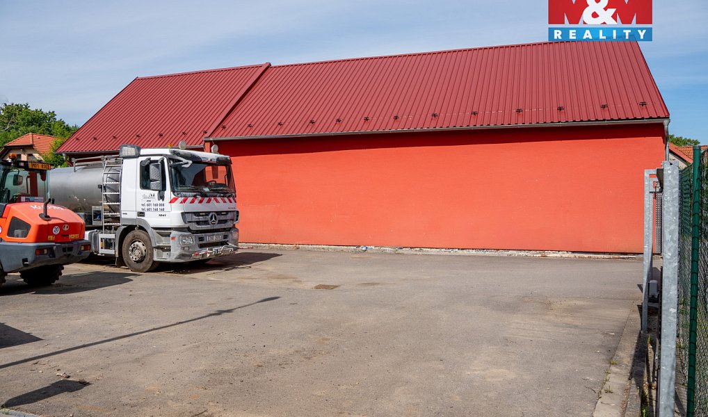 Prodej komerčního objektu (jiného typu) 196 m², Tršice – náhled fotky 3
