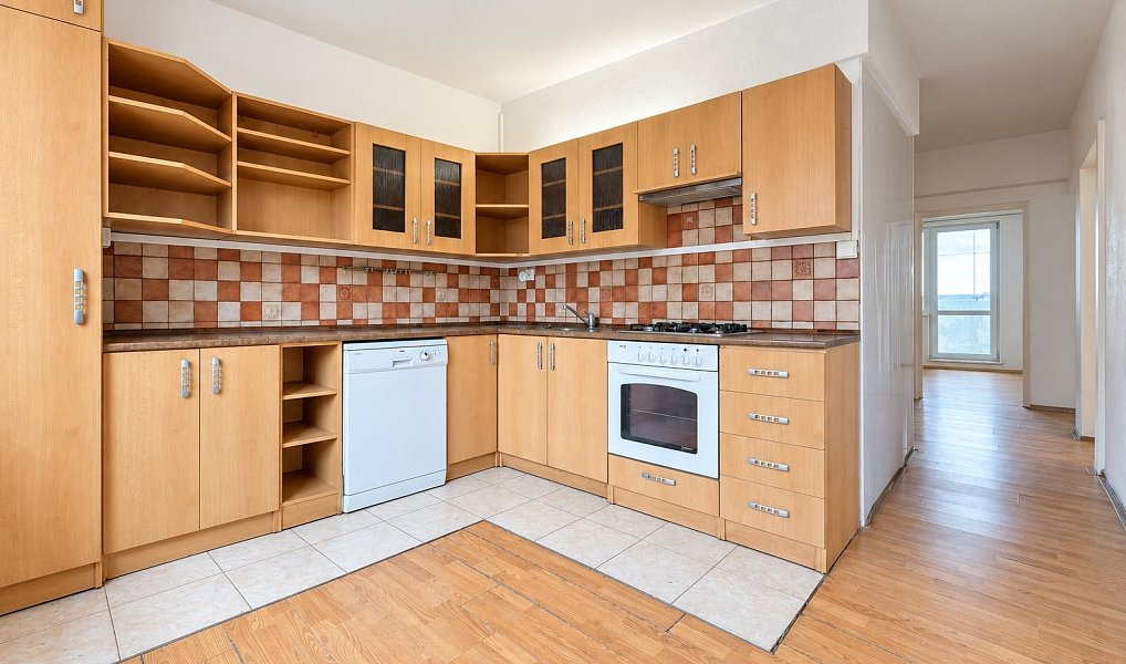 Pronájem bytu 4+1 76 m², Jirkov – náhled fotky 10