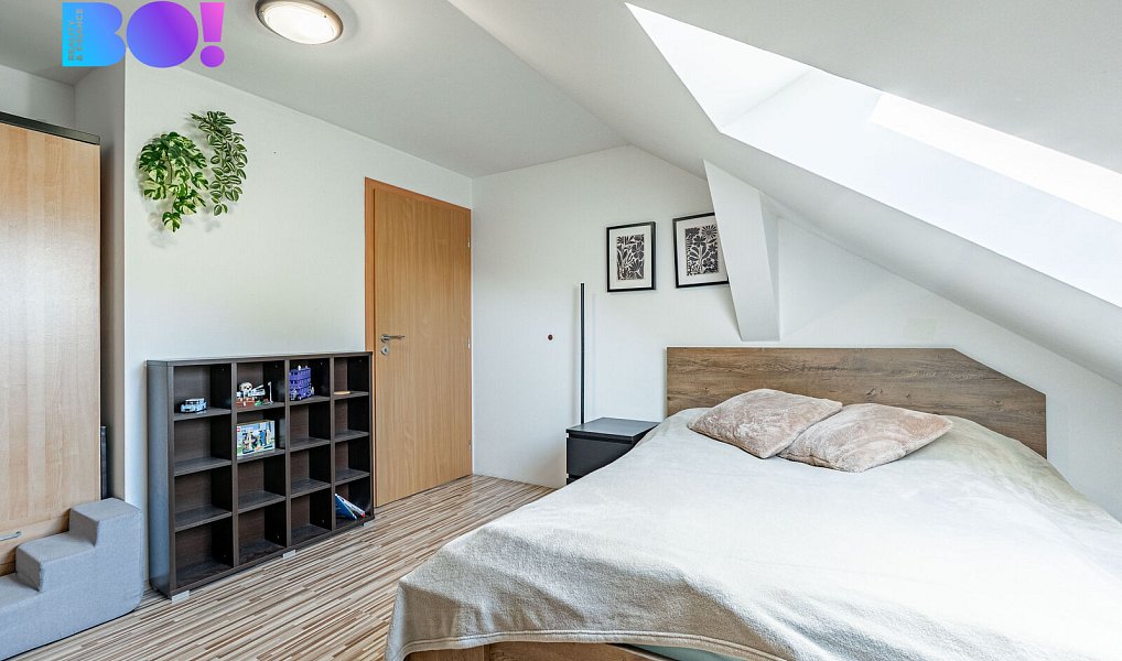 Prodej domu 180 m² s pozemkem 216 m², Znojmo – náhled fotky 18