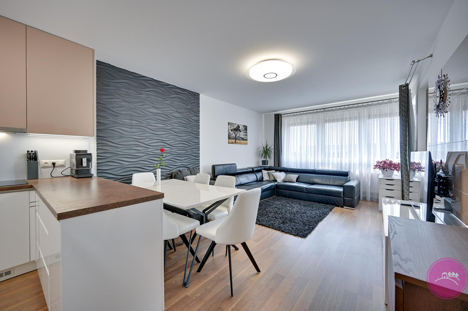 Prodej bytu 3+kk 82 m² – fotografie 3