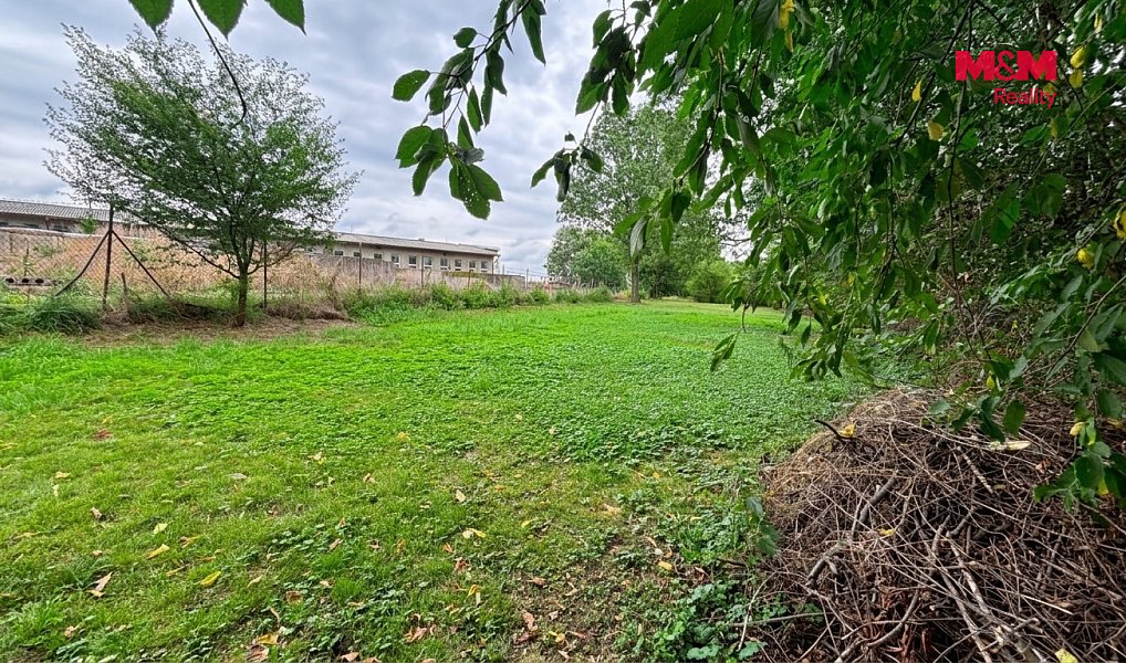 Prodej stavebního pozemku 2 075 m², Sedliště – náhled fotky 2