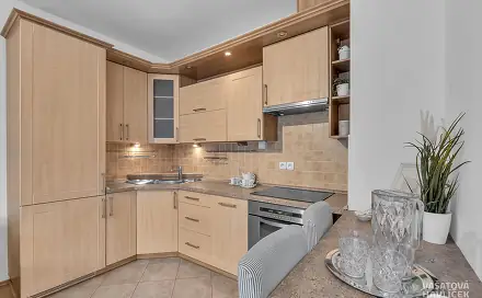 Prodej bytu 2+kk 53 m², Všehrdova, Hradec Králové - Pražské Předměstí