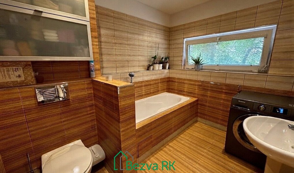 Prodej bytu 3+kk 71 m², Praha – náhled fotky 14