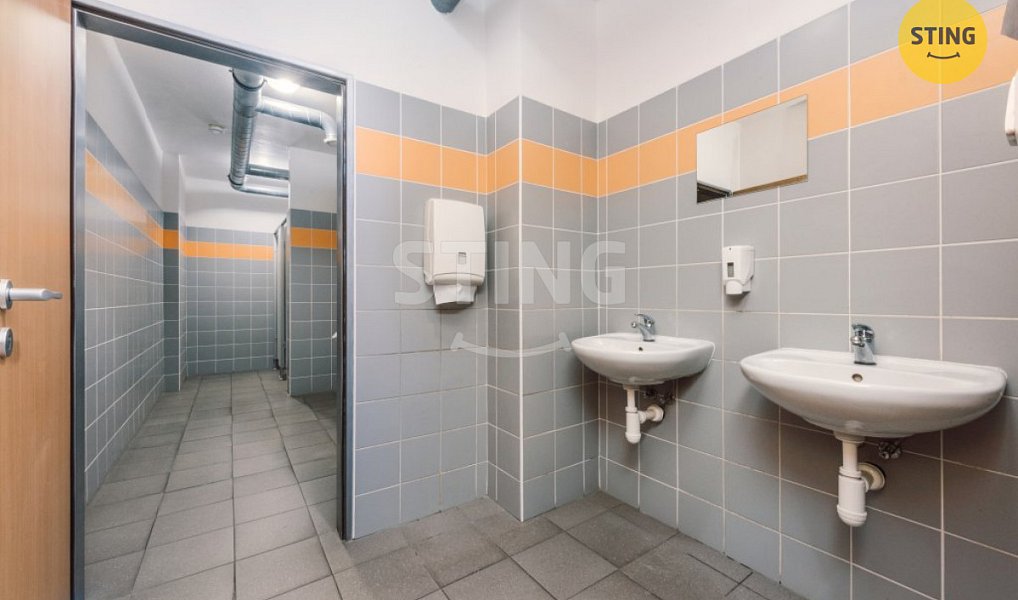 Prodej kanceláře 65 m², Pardubice – náhled fotky 11