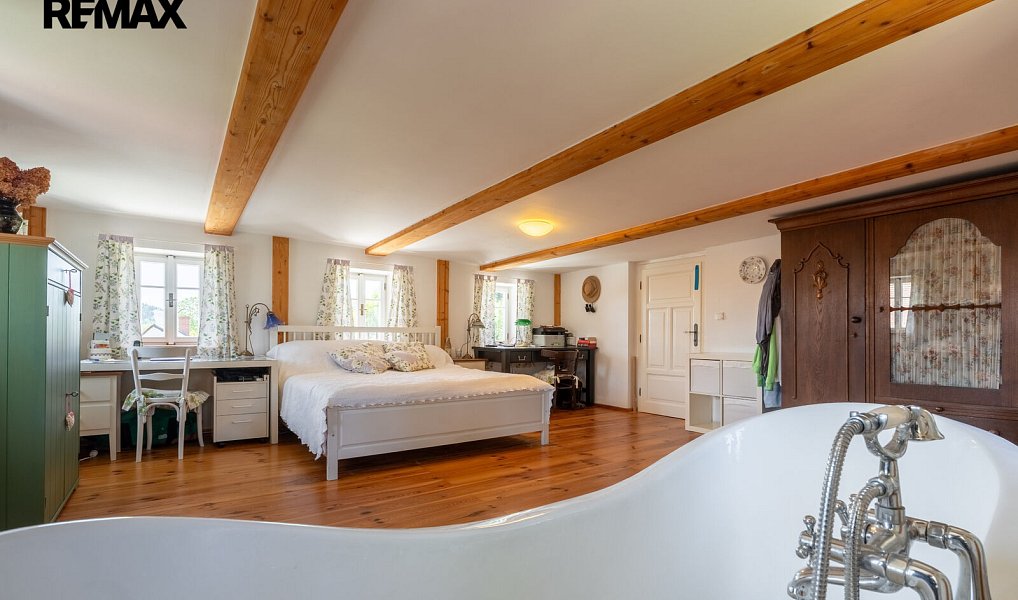 Prodej domu 250 m² s pozemkem 2 004 m², Krompach – náhled fotky 44