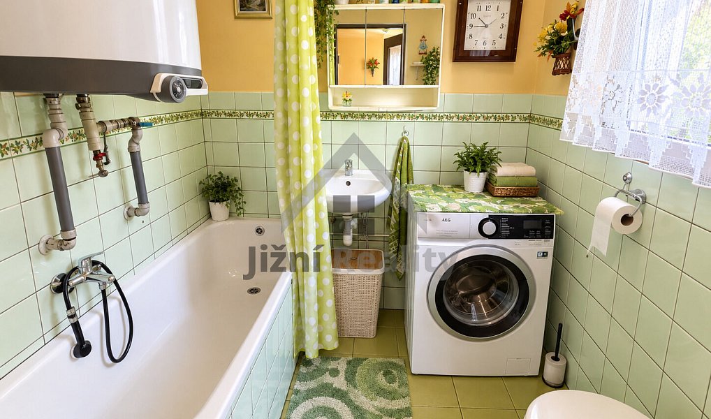 Prodej domu 120 m² s pozemkem 318 m², České Budějovice – náhled fotky 9