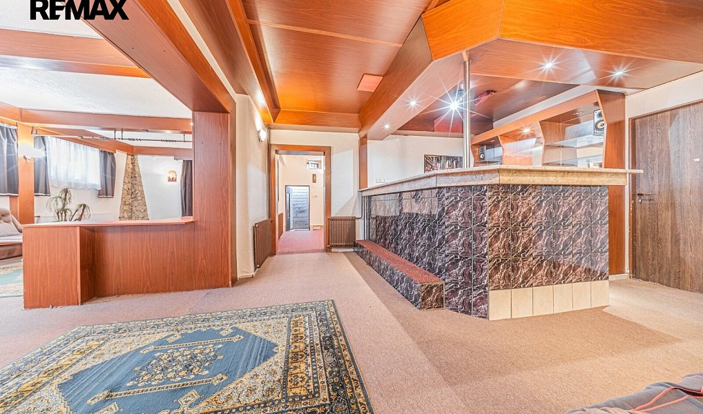 Prodej domu 249 m² s pozemkem 460 m², Praha – náhled fotky 32