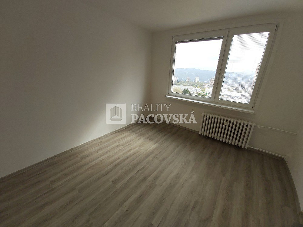 Pronájem bytu 2+kk 35 m² – pohled 4