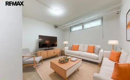 Prodej bytu 1+kk 23 m², Děčínská, Praha 8 - Střížkov