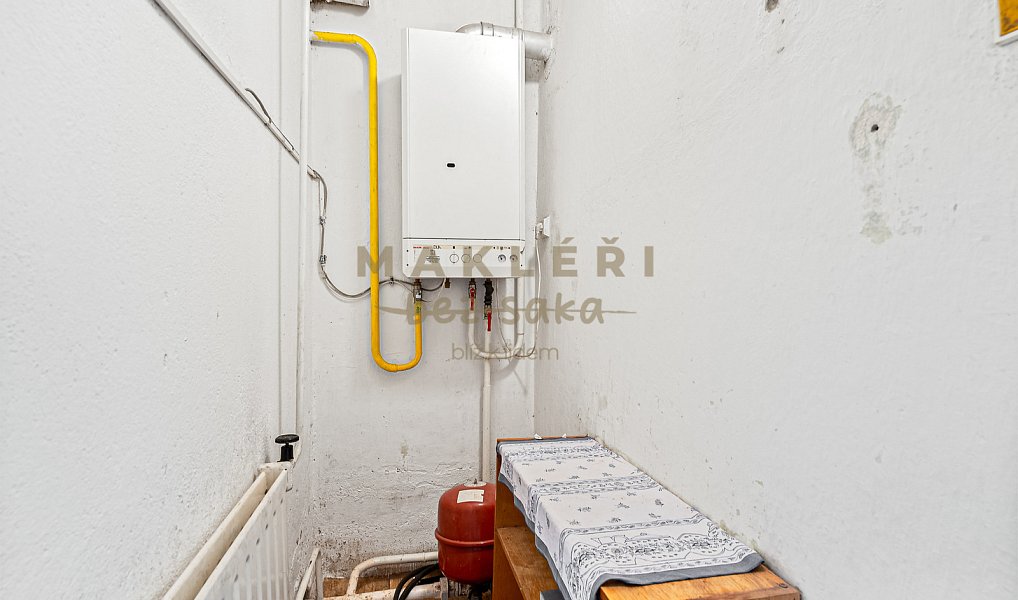 Prodej domu 400 m² s pozemkem 1 899 m², Cítov – náhled fotky 22