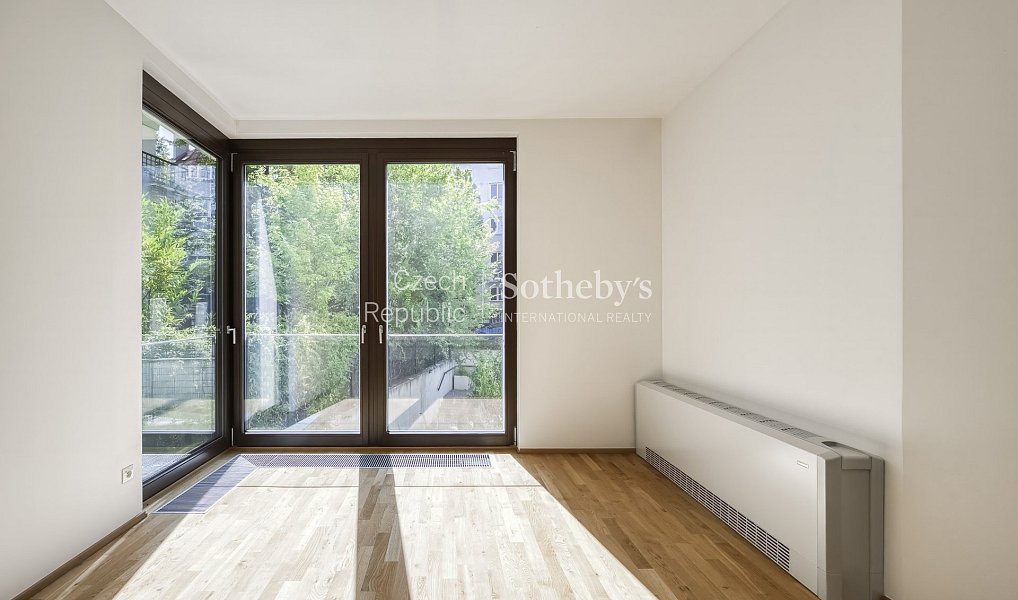 Prodej bytu 2+kk 68 m², Praha – náhled fotky 2