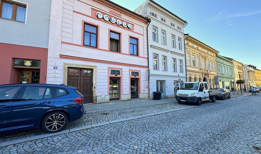 Pronájem obchodních prostor 58 m², Šternberk – fotka 1 z 9