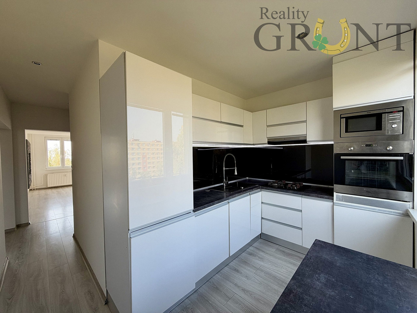 Pronájem bytu 3+1 74 m² – fotografie 5